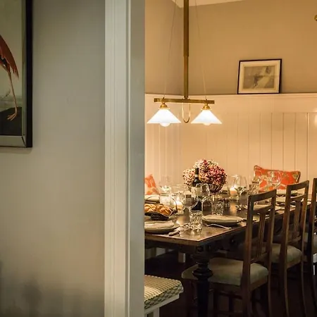 Antoinette Unter Adlitzgraben